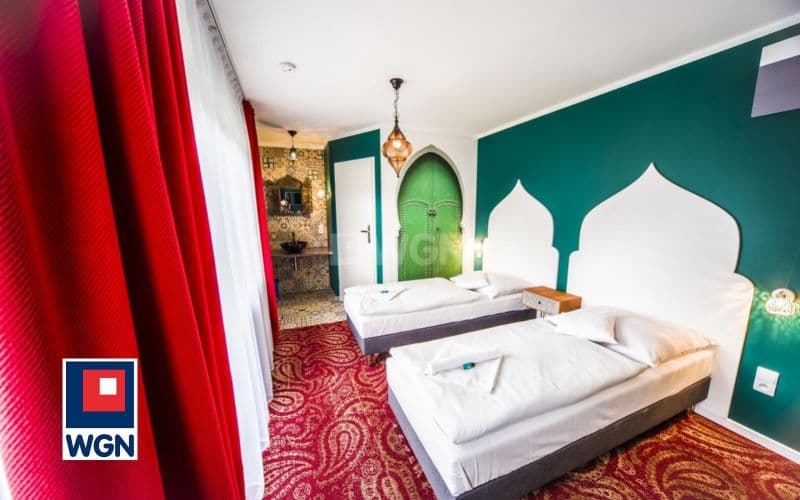 Niepowtarzalny HOTEL z RESTAURACJĄ, z Salą weselną i Domem — zdjęcie 12