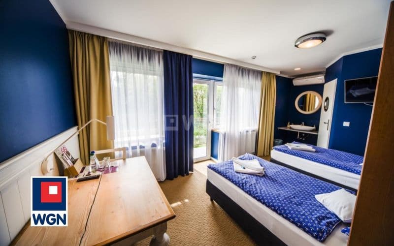 Niepowtarzalny HOTEL z RESTAURACJĄ, z Salą weselną i Domem — zdjęcie 13