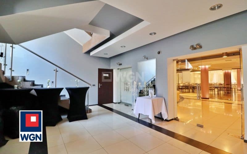 Niepowtarzalny HOTEL z RESTAURACJĄ, z Salą weselną i Domem — zdjęcie 9