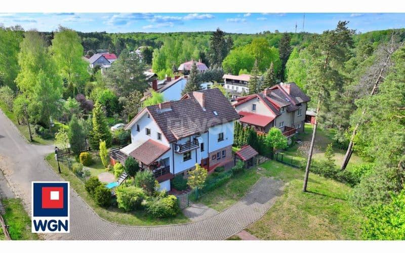 Blisko jeziora, z pięknym widokiem — zdjęcie 3