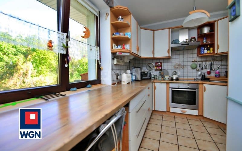 Blisko jeziora, z pięknym widokiem — zdjęcie 9