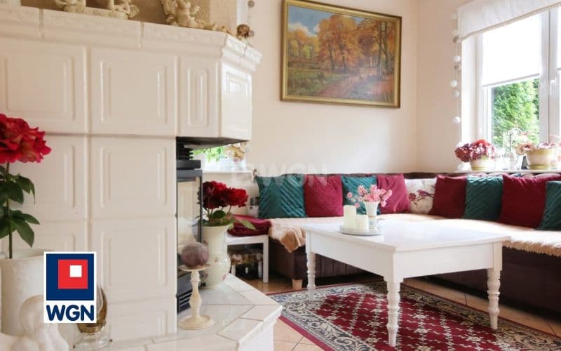 Dom z bajecznym ogrodem i garażem na 5 aut — zdjęcie 7