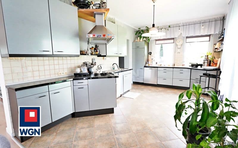 Komfortowy, przestronny dom z piękym ogrodem w Białczu pod Witnicą. — zdjęcie 11