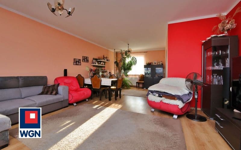 Dom z dużą działką + wynajęty lokal usługowy i paczkomat — zdjęcie 7