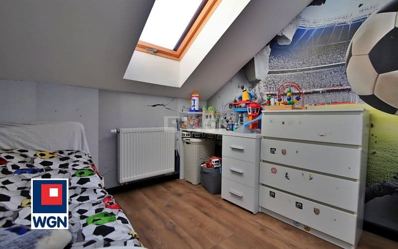 Nowoczesny szeregowiec | Bermudy | Gotowy do wprowadzenia — zdjęcie 16